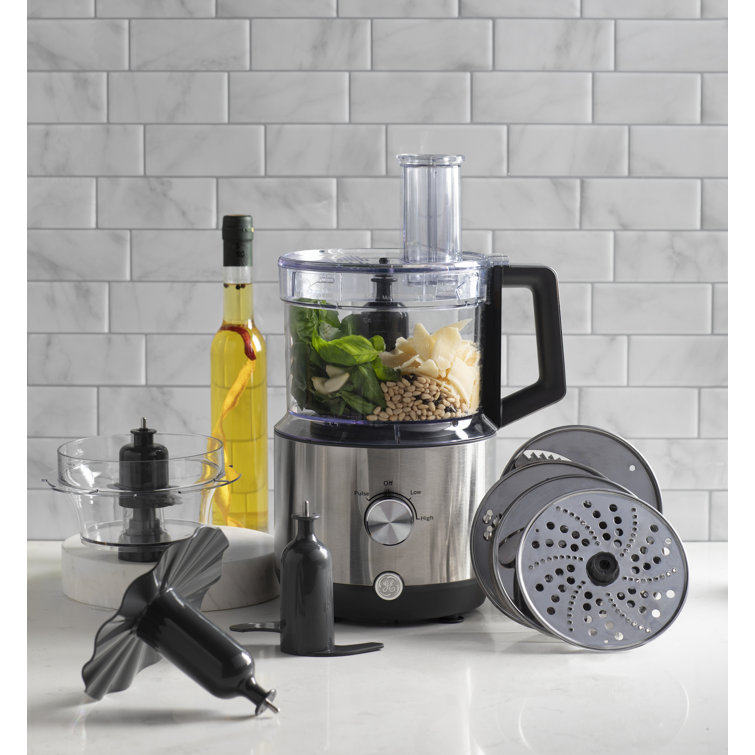 GE Appliances 12-Cup Food Processor with Accessories & Reviews
