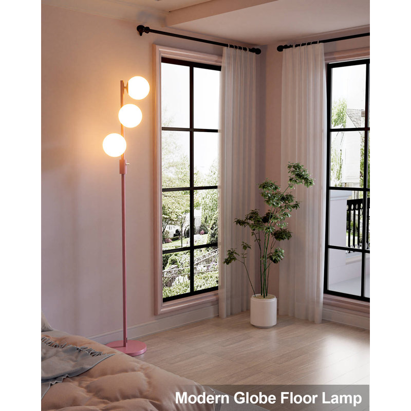 Lampe DEL sur pied 64 po Taigan