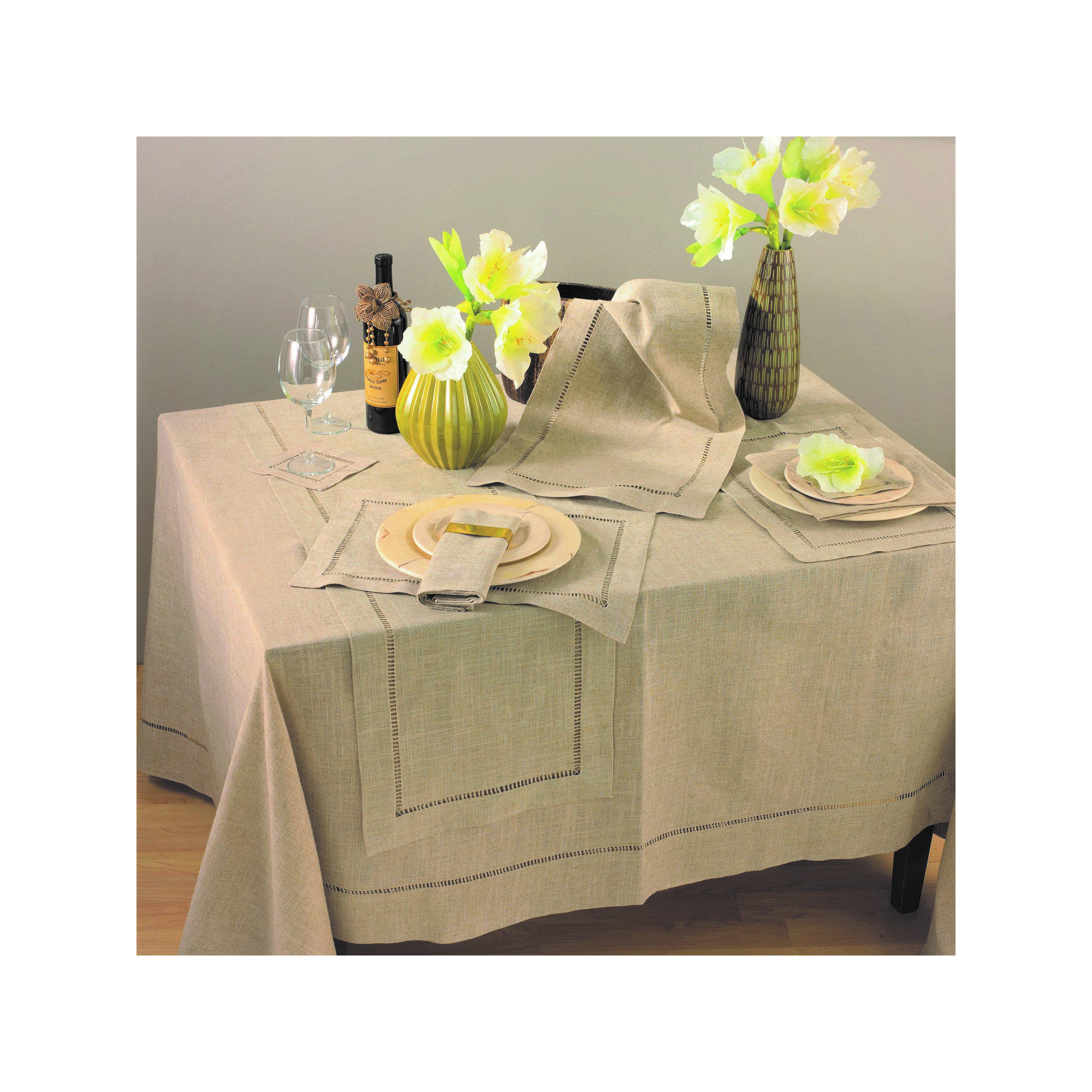 Cowen Tablecloth, 80" x 80"