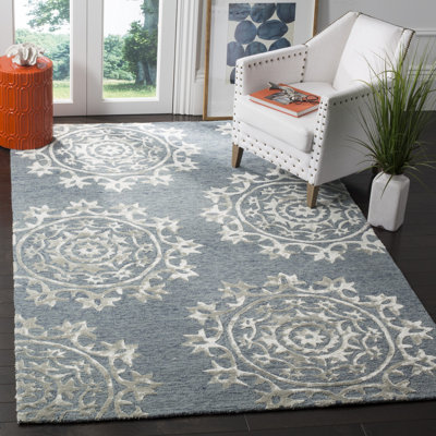 Tapis damassé en laine et viscose Rudra