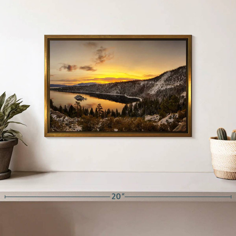 Lever du soleil sur le lac Tahoe, Cadre flottant doré, 13 po x 9 po