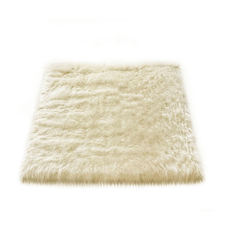 Mar Vista Faux Sheepskin Indoor Rug, Square 8'6"
