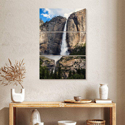 Alvord Iconic Yosemite Falls