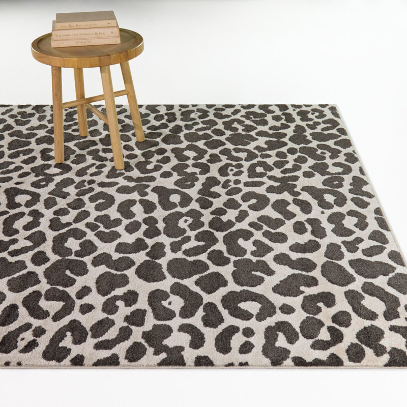 Tapis crème / noir à imprimé léopard Malaika, 7 pi 10 po x 10 pi