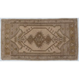 Wool Area Rug in Gray