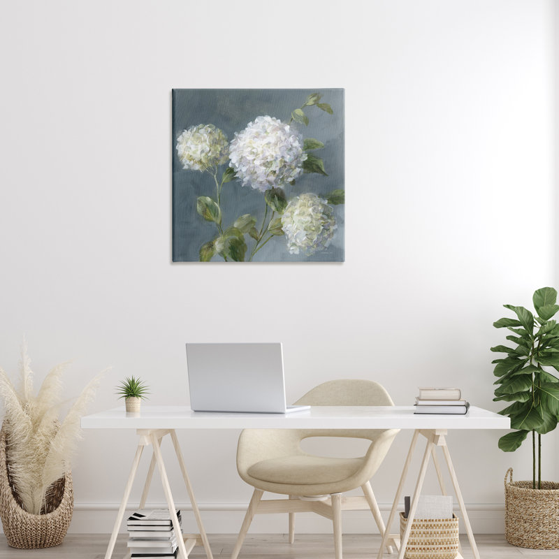 «Summer Simplicity Hydrangeas», conception par Danhui Nai, H 30 po x l 30 po