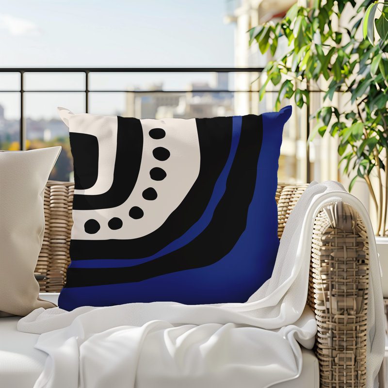 Oreiller carré réversible intérieur / extérieur Tobe Minimalist, H 15 po x l 15 po, Bleu marine / noir / blanc cassé