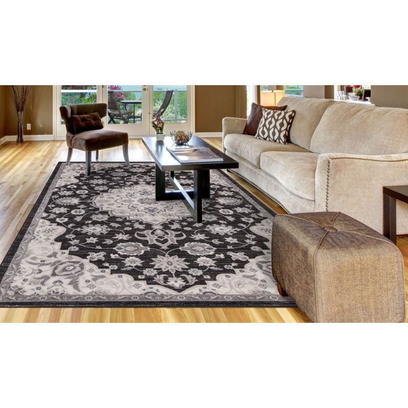 Oriental Indoor Rug, Round 7'