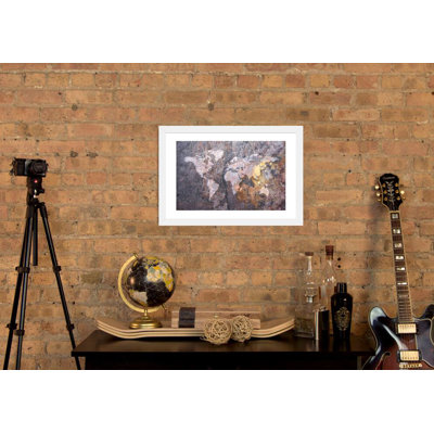 « world map on stone background », impression
