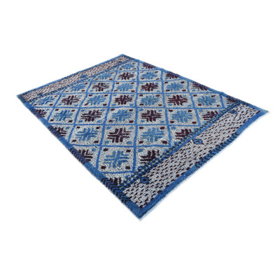 Tapis bleu Pulaski