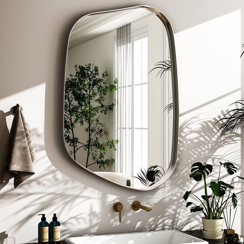 Miroir mural en aluminium, Argent argent, H 30 po x l 22 po x P 1,4 po