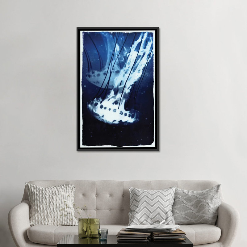 « indigo jellyfish », impression sur toile, H 26 po x l 18 po x P 1,5 po, Toile avec cadre noir, Pas de tapis