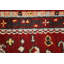 Tapis rouge à motif géométrique 3x8