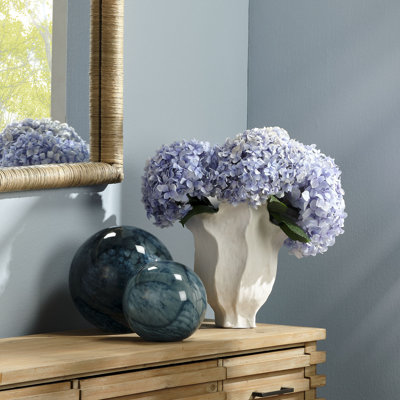 Vase en porcelaine Lily