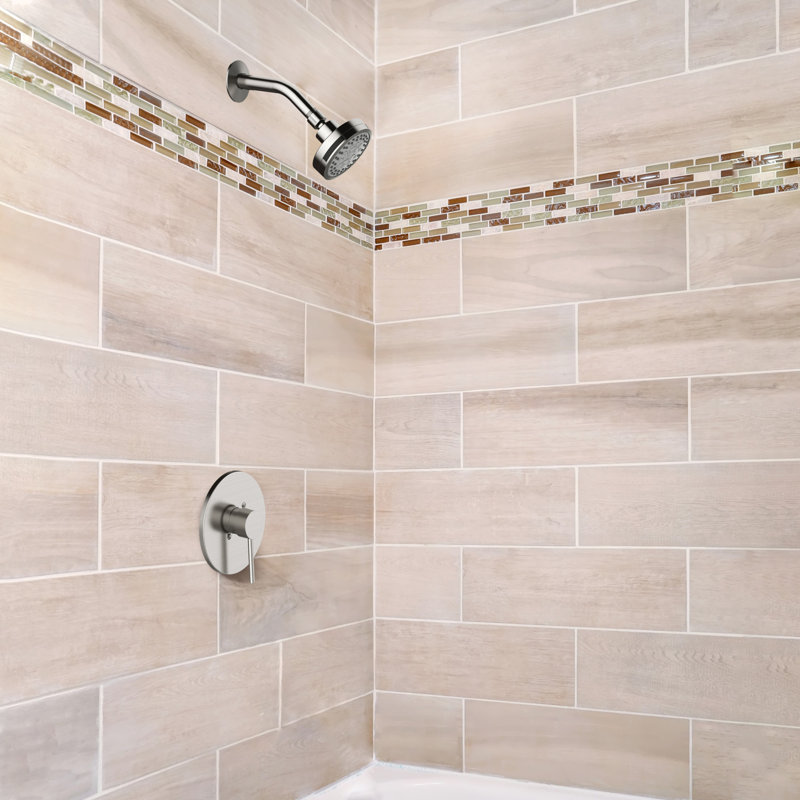 Robinet de douche Eastport II avec valve brute, Nickel satiné