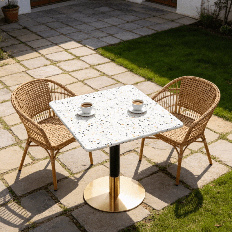 Table d'extérieur carrée 24 po Terrazzo, White