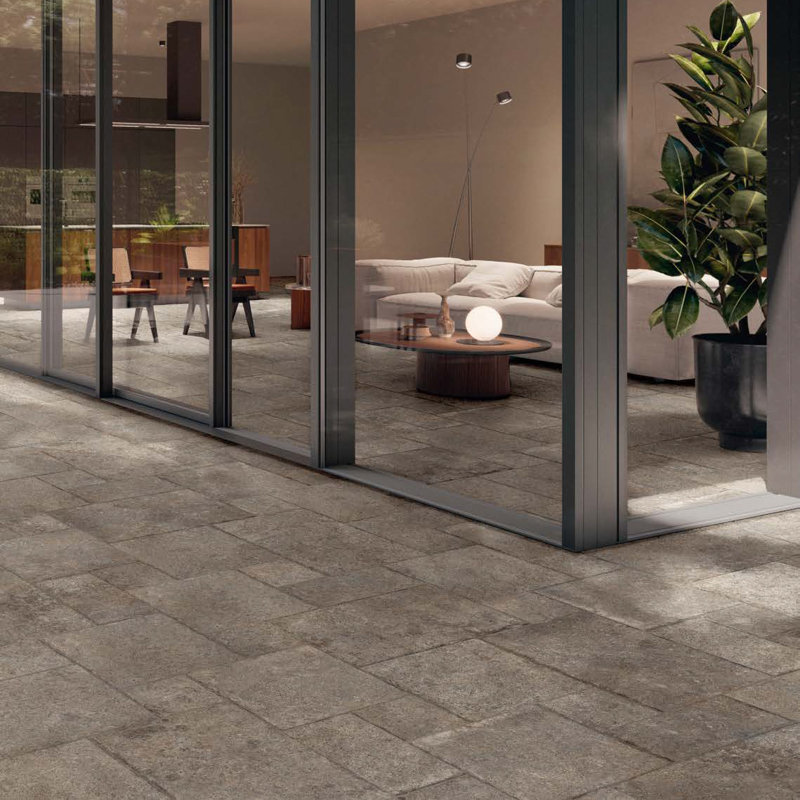 Carrelage en porcelaine aspect pierre Gascogne, Grigio Scuro gris foncé