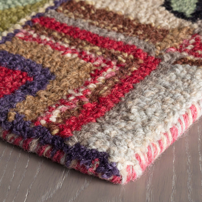 Gypsy Rose Hand Hooked Wool Rug, Rectangle 3' x 5'