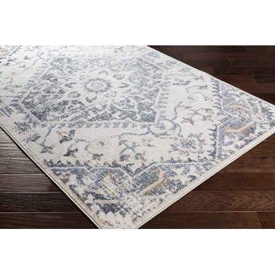 Gittens Oriental Indoor Rug