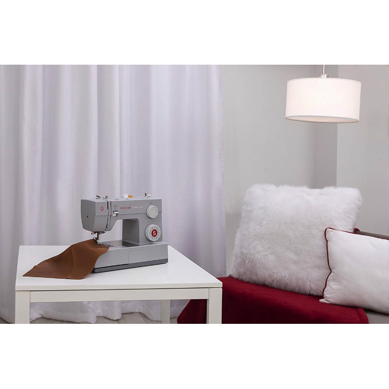 Singer Heavy Duty 4423 Sewing Machine