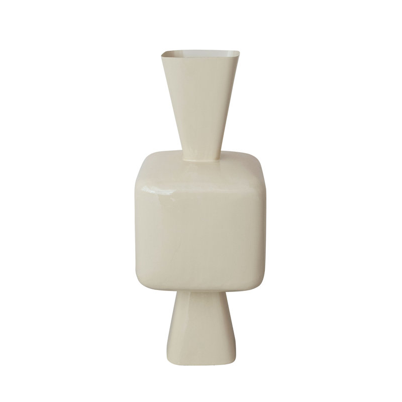 Vase en métal et bois récupéré