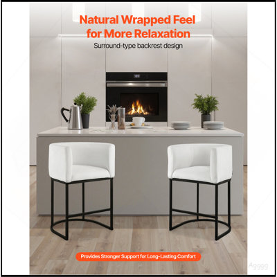 Ensemble de 3 tabourets de bar, tabourets de bar de 25 po de hauteur, tabouret de bar avec dossier, accoudoirs, structure en métal et repose-pieds, chaise de bar d'appoint en tissu, tabourets de bar pour cuisine, salle à manger, blanc