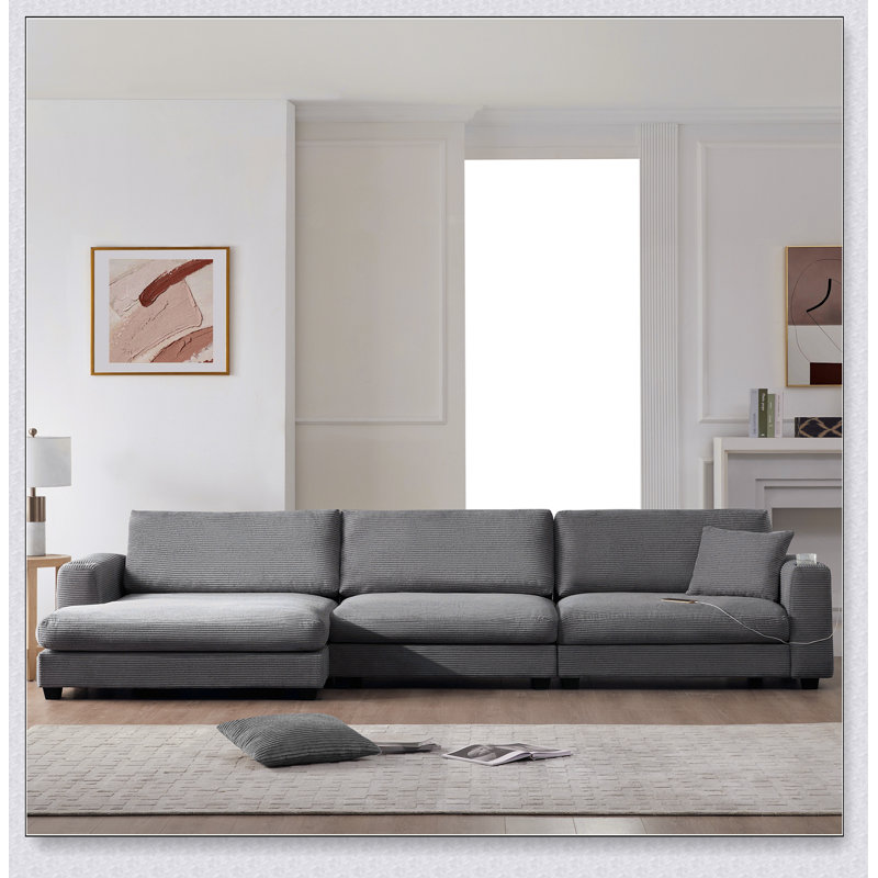Canapé modulaire surdimensionné confortable avec des caractéristiques avancées pour le salon, parfait pour la détente et le divertissement.