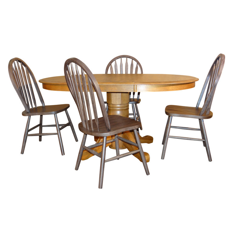 Classic oak wood arrow back chair