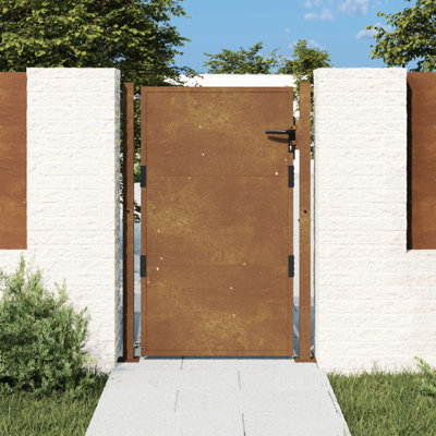 Amalle Brown Metal Gate