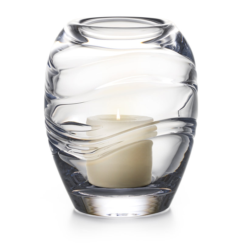 Waterbury Hurricane, Large