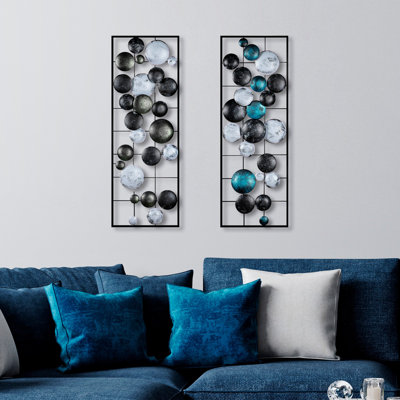 Modern Wall Decor on Metal