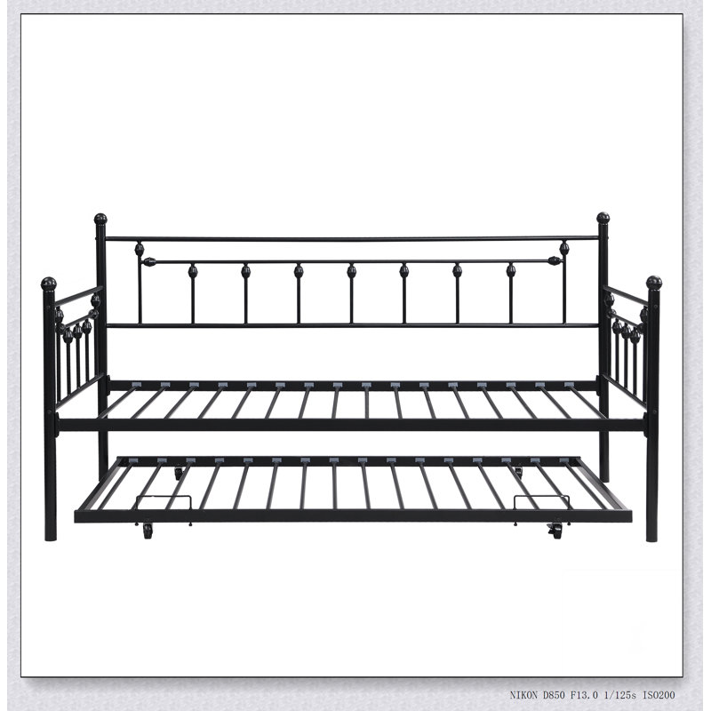 Daybed With Trundle