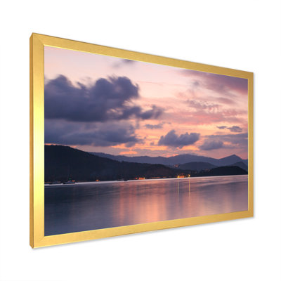 «Dramatic Clouds And Purple Sunset», reproduction sur toile