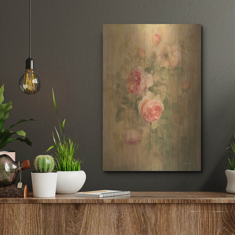 «Vintage Roses On Green 1» par Danhui Nai, art mural en métal