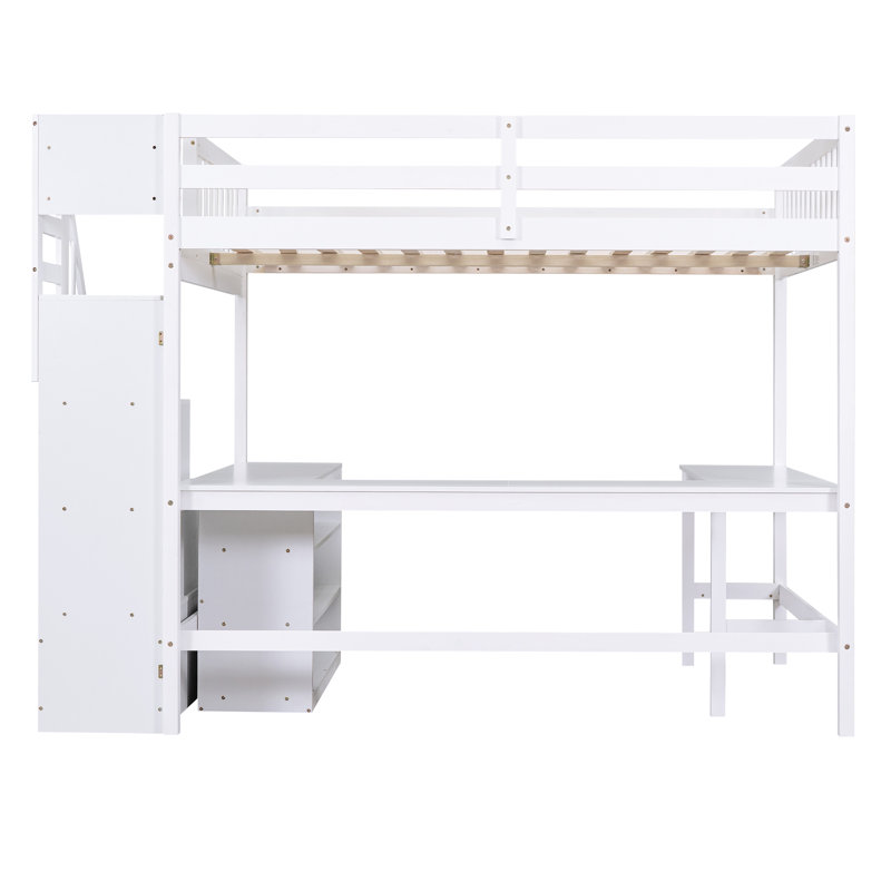 Lit mezzanine avec bureau intégré en forme de L et tablettes de rangement à trois niveaux, et escalier de rangement attaché