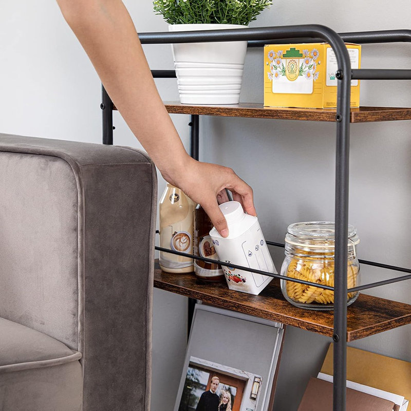 Chariot de rangement mince, chariot étroit à 3 niveaux avec poignée, chariot de rangement mobile coulissant de 7,5 po de largeur pour petits espaces de cuisine pour petits espaces, brun rustique Bf18tc01