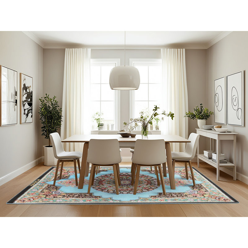 Oriental Indoor Rug, Rectangle 7' x 10'