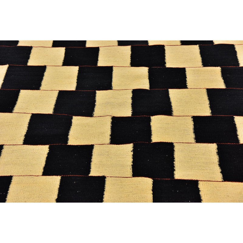 Osbourne Black Rug