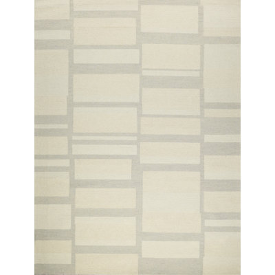 Tero Hand Tufted New Zealand Wool Silver/Ivory Area Rug