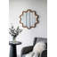 Miroir d'appoint 31 "x 30" en bois avec cadre unique