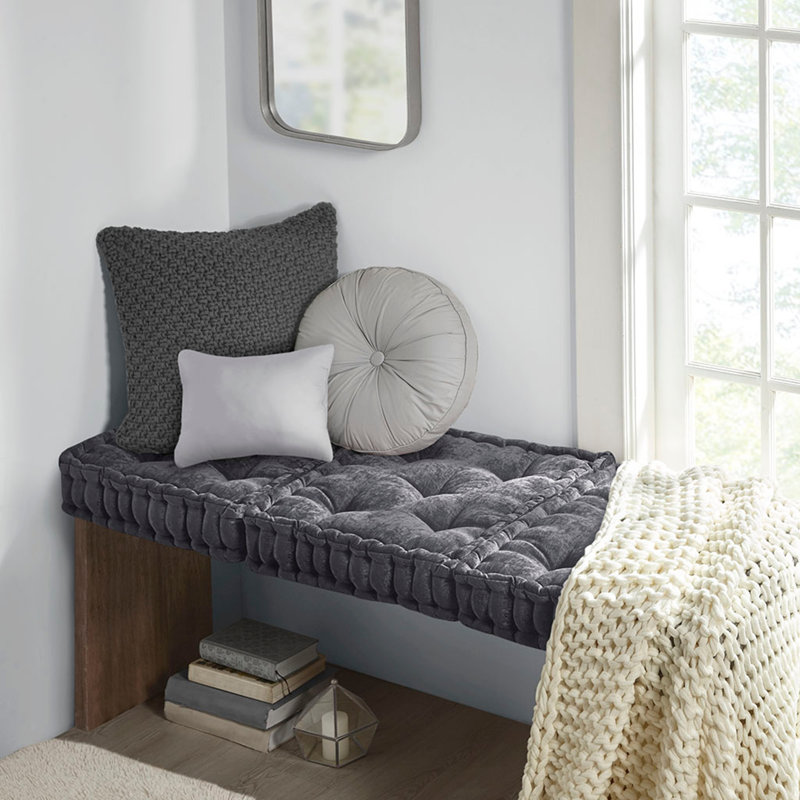 Coussin de sol carré en poly chenille