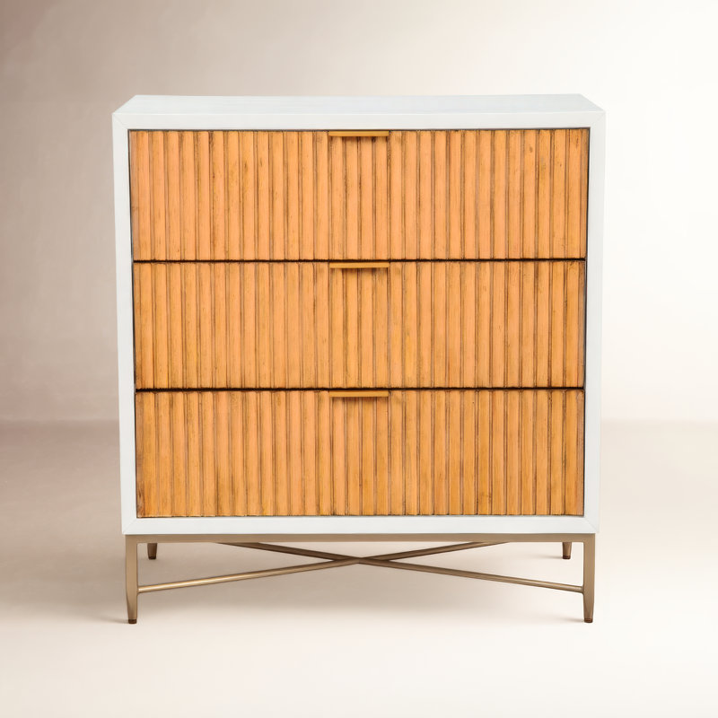 Khayree 32" W 3-Drawer Accent Chest, White