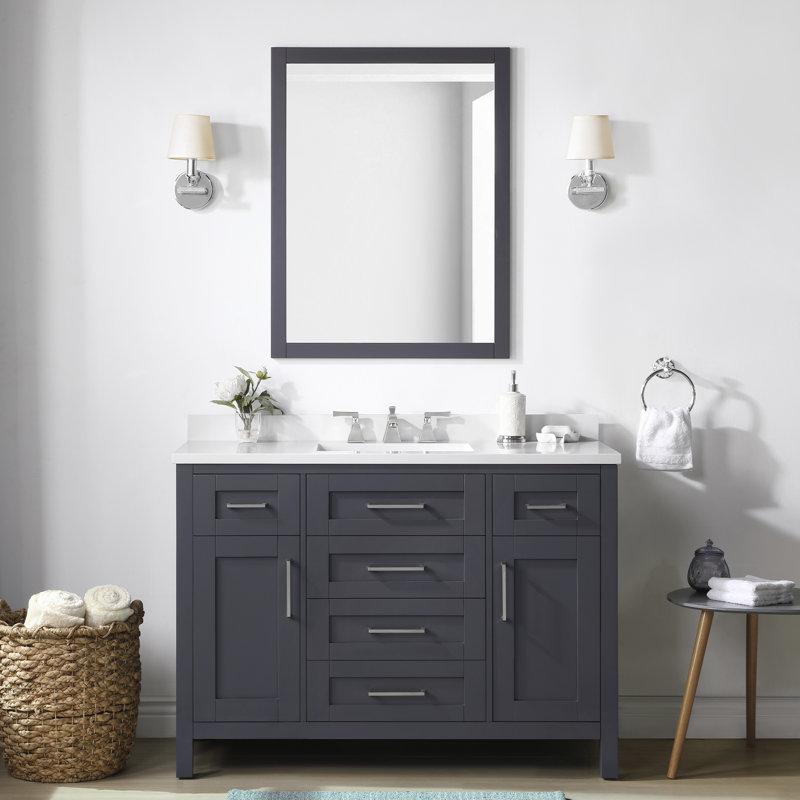 Miroir mural encadré Tahoe 28 po L x 36 po H, couleur anthracite foncé, Dark Charcoal