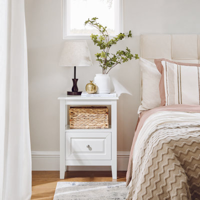 1 Drawer Nightstand