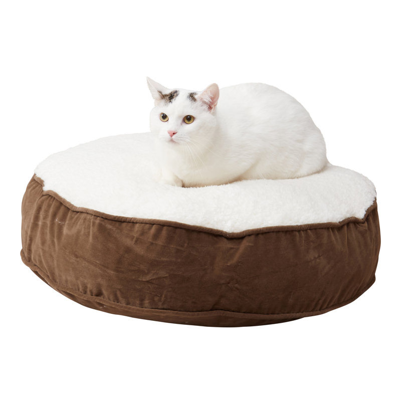 Lit rond pour chat, Latté