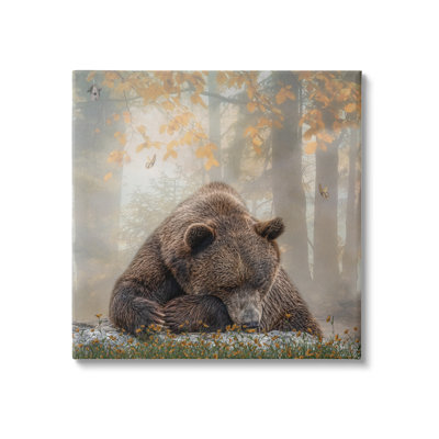 «Autumn Slumber Brown Bear Foliage» par Kelley Parker - photographie sur toile tendue
