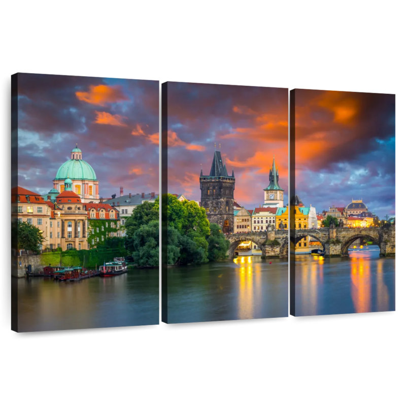 Lilie Vltava Charles Bridge, 24" H x 38" W