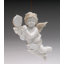 Ornement en porcelaine fine représentant un chérubin jouant du tambourin
