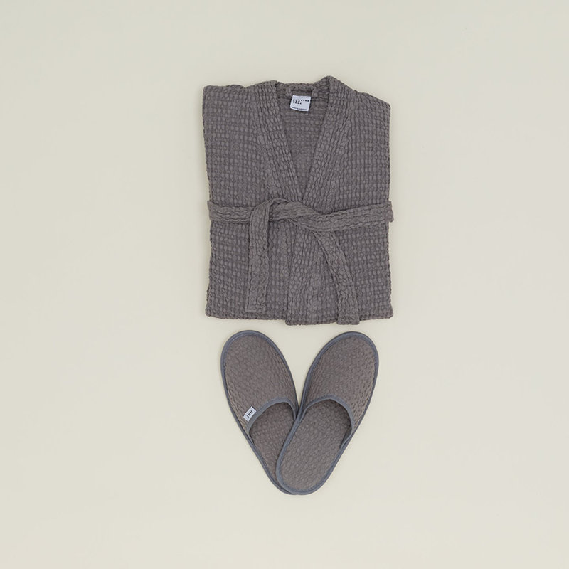 Pantoufles simples en coton gaufré, Petit, Gris foncé
