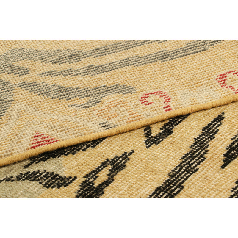 Distressed Homage Geometric Area Rug, Rectangle 6' x 9'